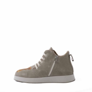 VOETTI Beige Bear Ankle Boots