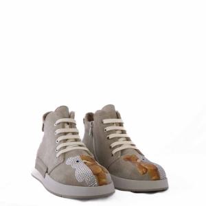 VOETTI Beige Bear Ankle Boots