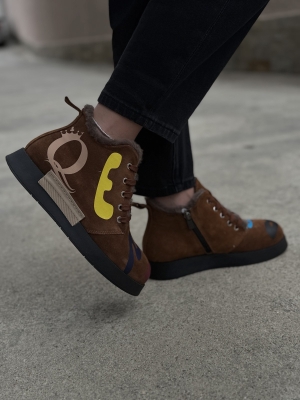 VOETTI Urban Style Brown Ankle Boots Letters