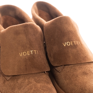 VOETTI Кафяви велурени обувки дамски - Елегантен комфорт всеки ден!