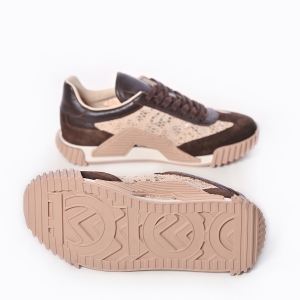 елантни обувки 