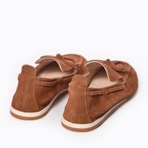 оликотени обувки