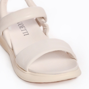 оликотени сандали