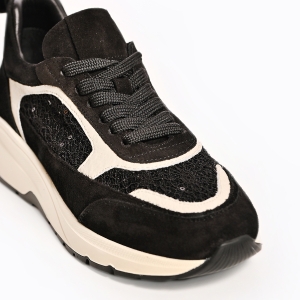 обувки с дантела