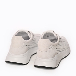 стилни обувки