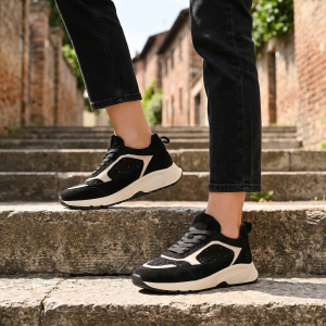  VOETTI Дамски Маратонки с Дантела - Елегантност и Комфорт